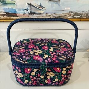 Vintage Floral Sewing Basket with Tray, Pincushion & Pocket very useful